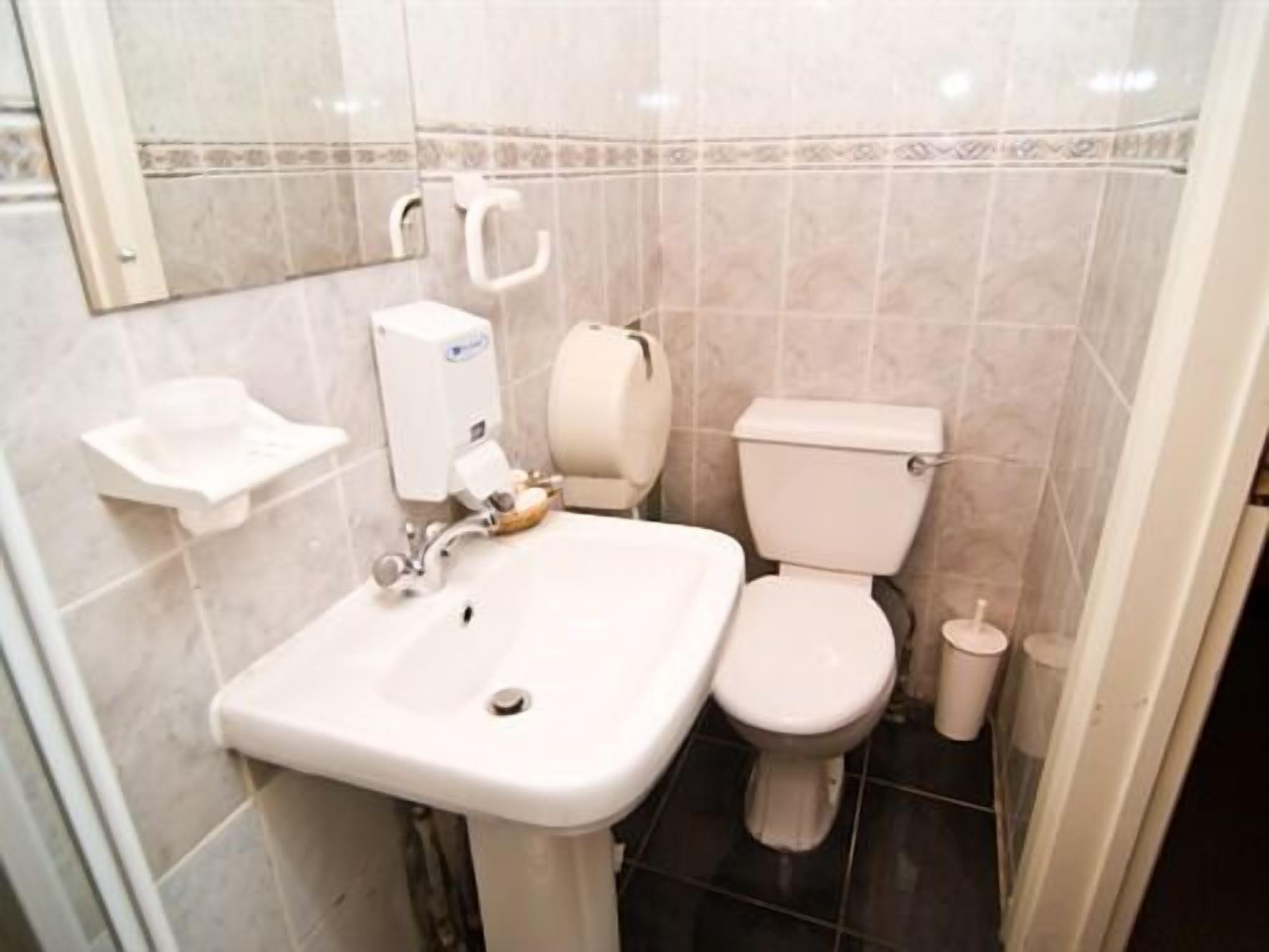 Skylark 3*