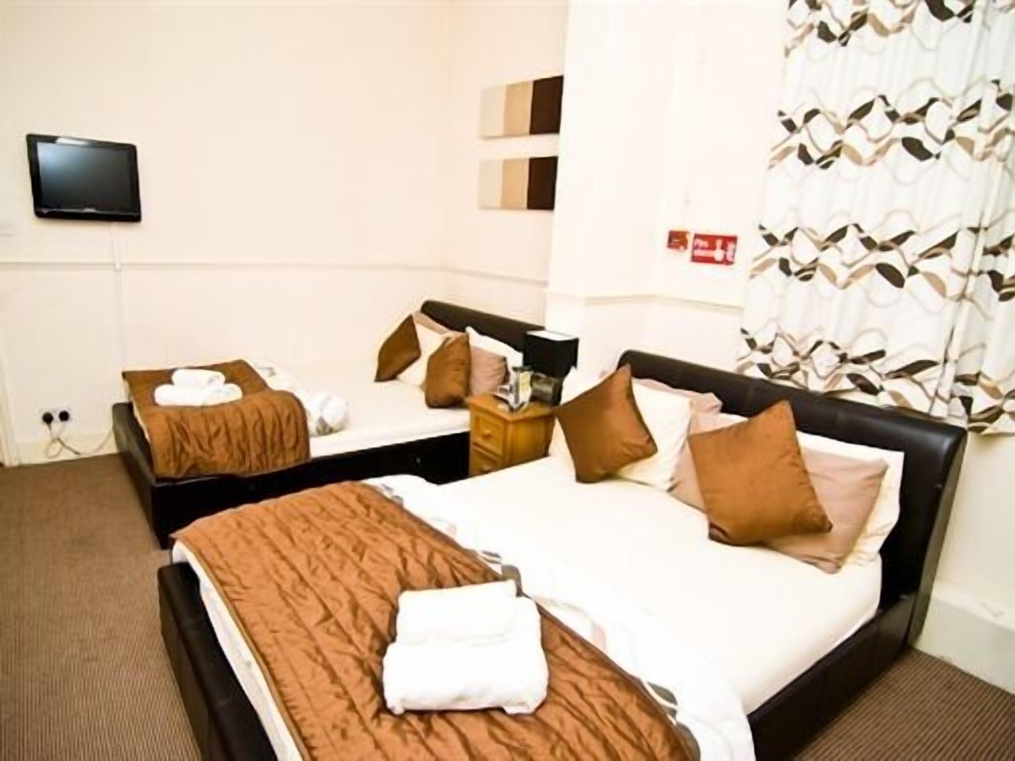 Skylark Guest house