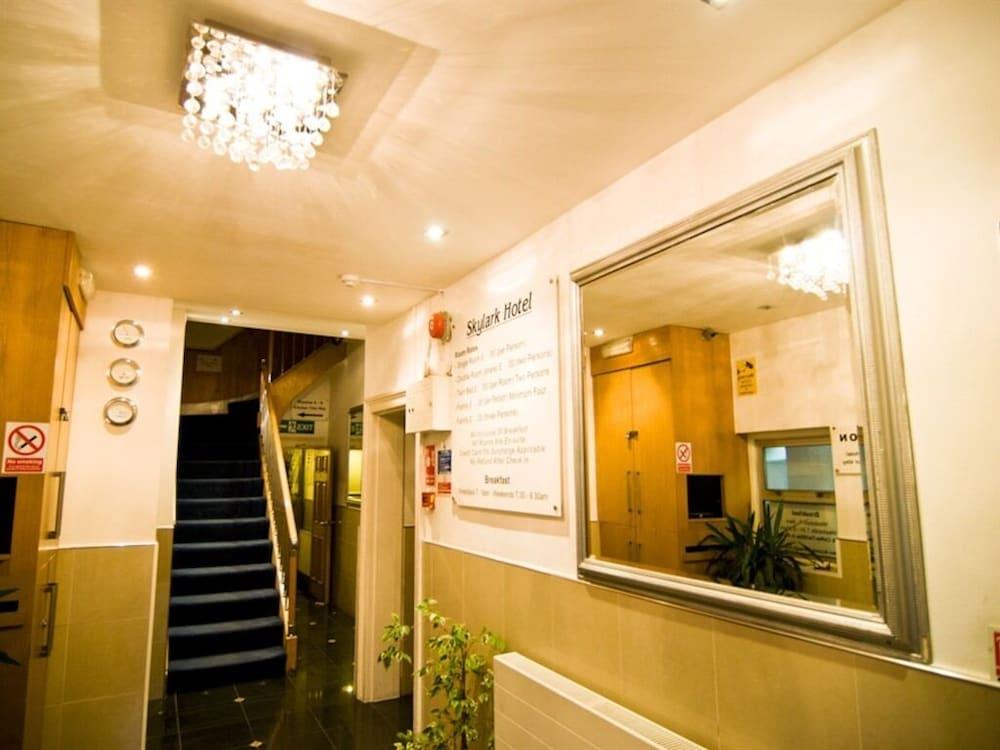 Skylark Hounslow