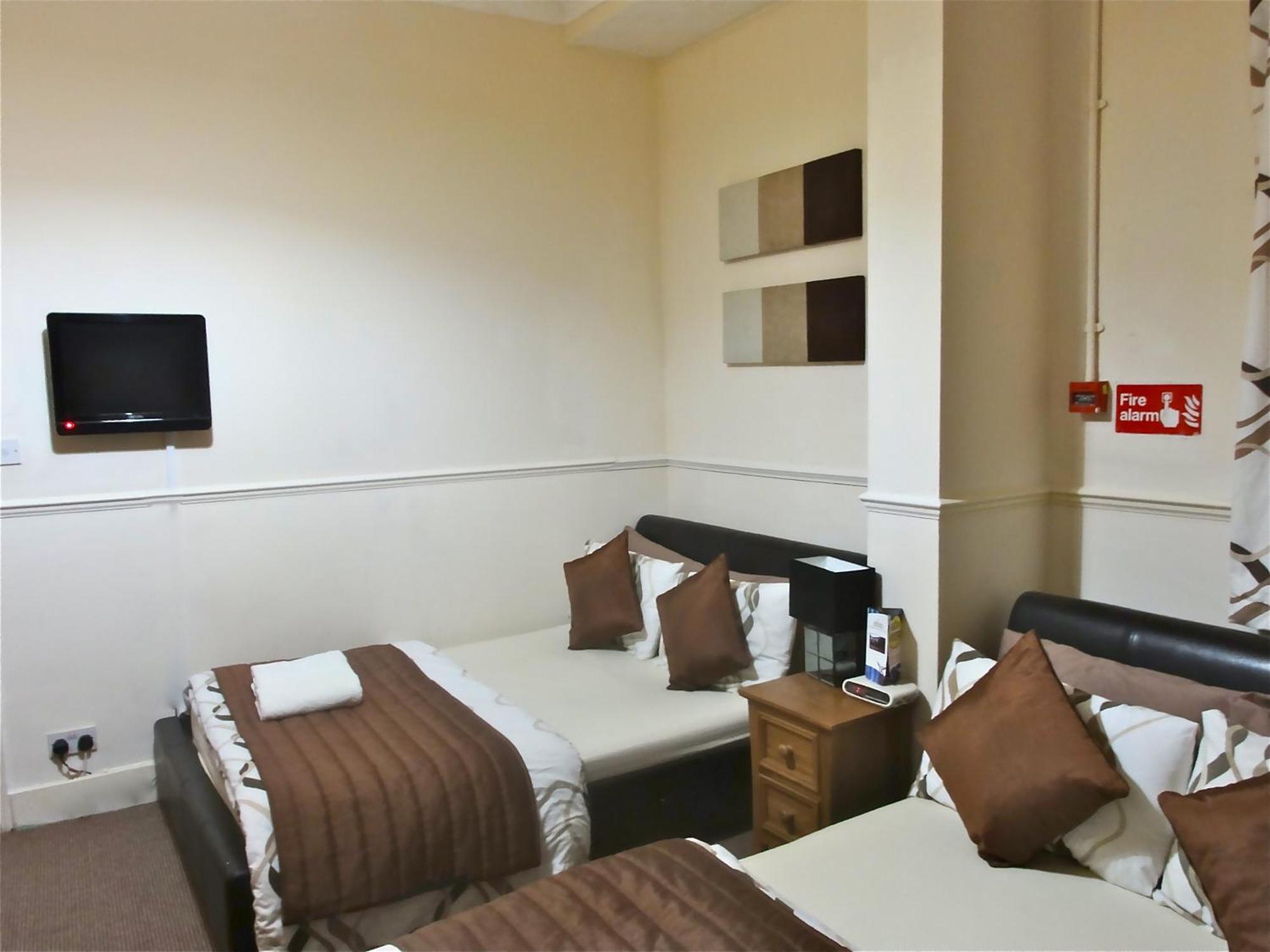 Guest house Skylark
