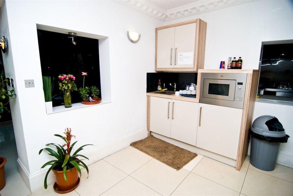 Skylark Guest house Hounslow