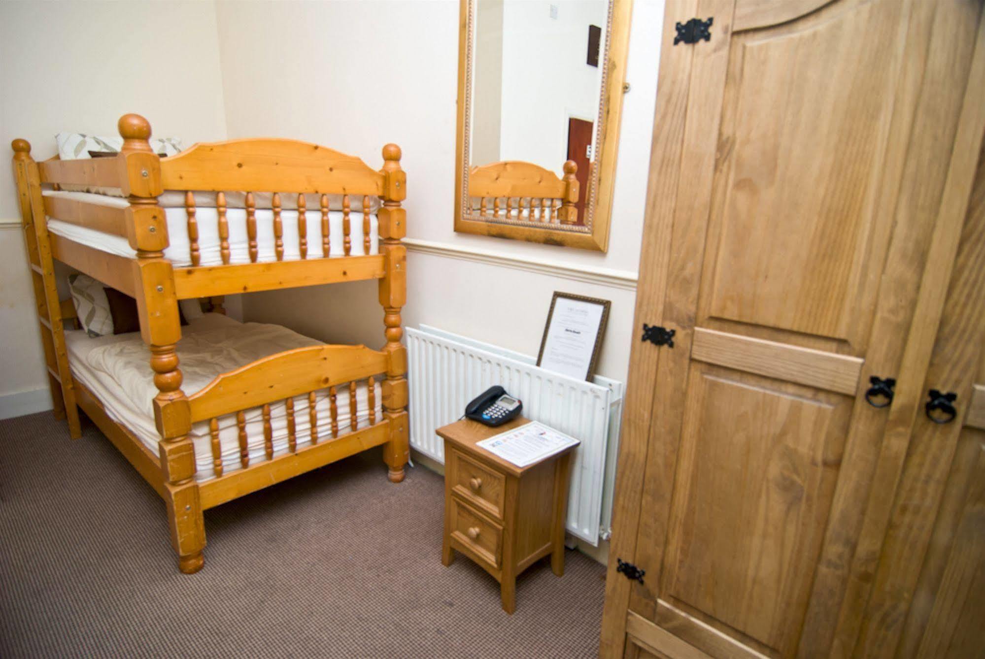 Guest house Skylark
