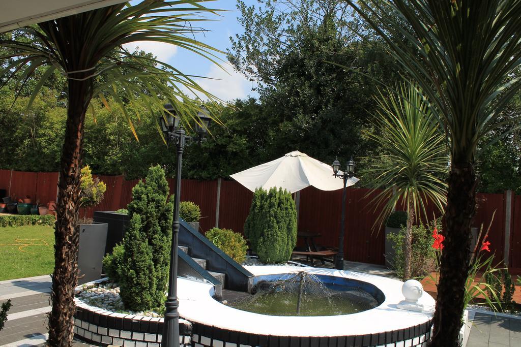 Guest house Skylark Hounslow
