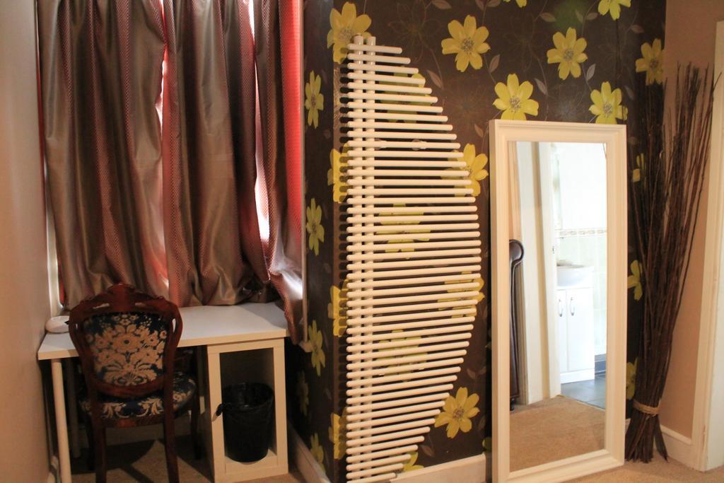 Skylark Guest house Hounslow